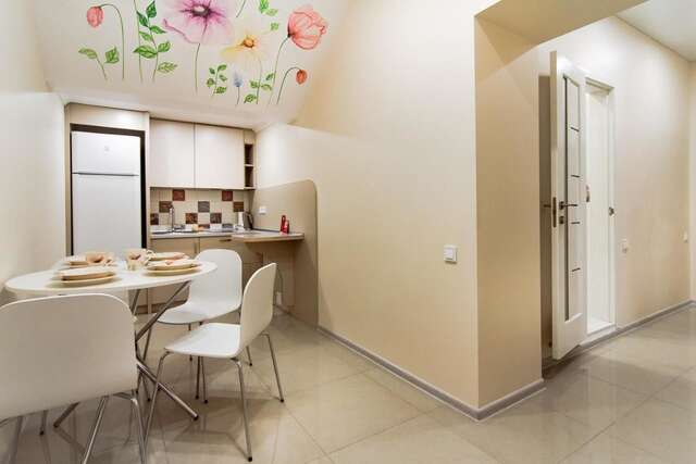 Апарт-отели Art Suites on Deribasovskaya 10 Одесса-42